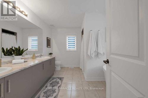 155 Ronald Hooper Avenue, Clarington, ON - Indoor Photo Showing Bathroom