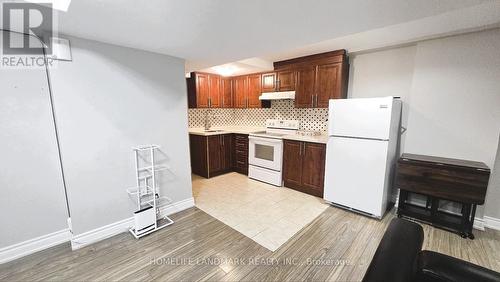 26 Cormel Street, Vaughan, ON - Indoor Photo Showing Kitchen