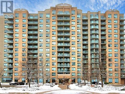 908 - 39 Oneida Crescent, Richmond Hill, ON - Outdoor With View