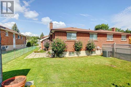 42 Mallard Crescent, Brampton, ON - Outdoor With Exterior