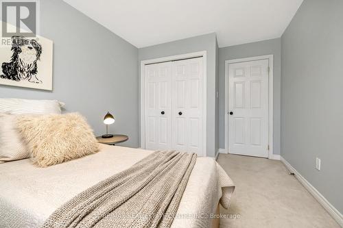 1395 Costigan Road, Milton, ON - Indoor Photo Showing Bedroom