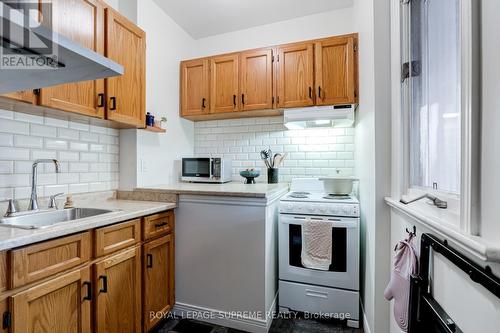 Main - 449 Annette Street, Toronto, ON - Indoor Photo Showing Kitchen