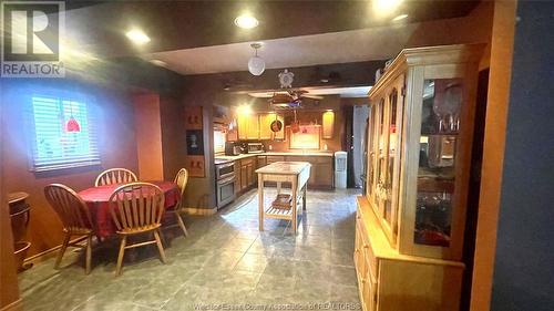 2162 Forest, Windsor, ON - Indoor Photo Showing Dining Room