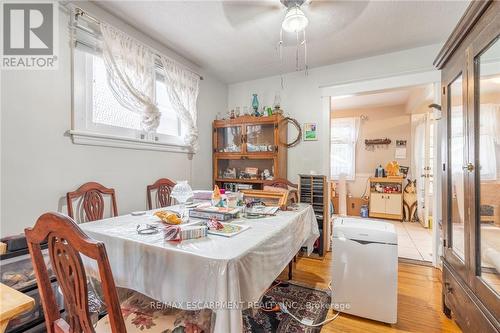 537 Ferguson Avenue N, Hamilton, ON - Indoor Photo Showing Dining Room