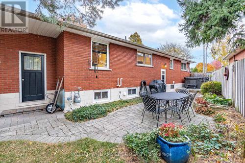 2182 Clarendon Park Drive, Burlington, ON - Outdoor With Deck Patio Veranda With Exterior