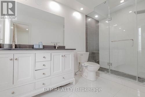 4 Champion Court, Brampton, ON - Indoor Photo Showing Bathroom