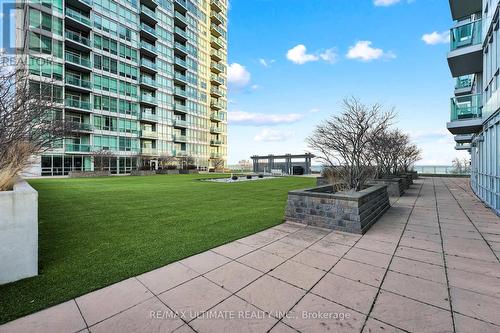 201 - 1910 Lake Shore Boulevard W, Toronto, ON - Outdoor