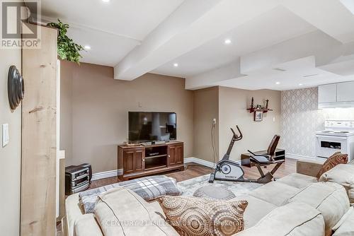 6 Collingwood Avenue, Brampton, ON - Indoor