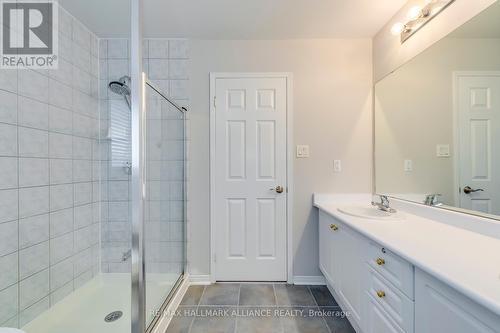 2183 Pheasant Lane, Oakville, ON - Indoor Photo Showing Bathroom