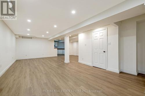 1594 Stillriver Crescent, Mississauga, ON - Indoor