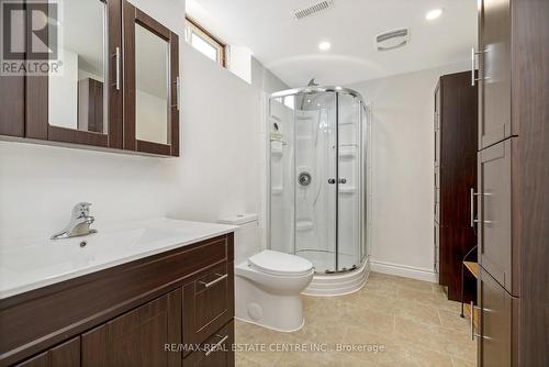 1594 Stillriver Crescent, Mississauga, ON - Indoor Photo Showing Bathroom