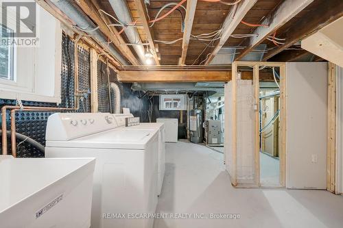 98 Cope Street, Hamilton, ON - Indoor Photo Showing Laundry Room