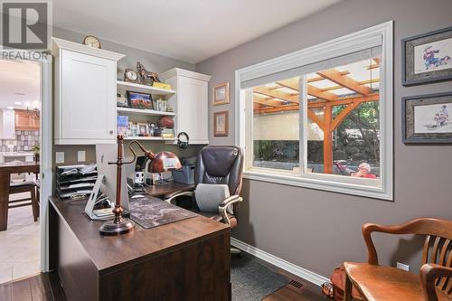 942 Stikine Court, Kelowna, BC - Indoor Photo Showing Office