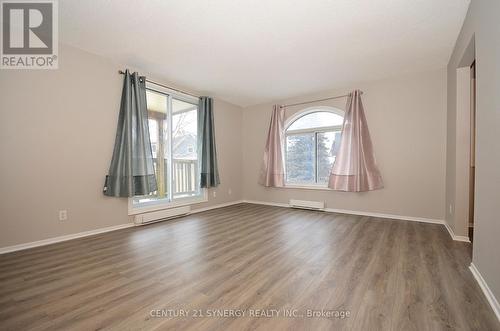 1018 Tanguay Court, Ottawa, ON - Indoor Photo Showing Other Room