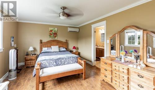 15 Everest Street, Paradise, NL - Indoor Photo Showing Bedroom