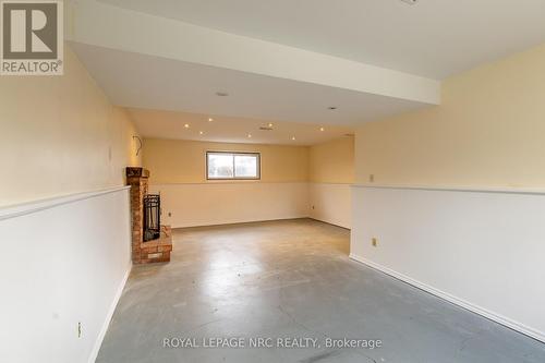 6307 Kirkland Drive, Niagara Falls (218 - West Wood), ON - Indoor Photo Showing Other Room