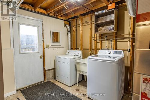 6307 Kirkland Drive, Niagara Falls (218 - West Wood), ON - Indoor Photo Showing Laundry Room