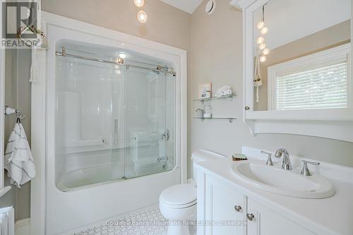 66 Grange Street, Guelph (Central East), ON - Indoor Photo Showing Bathroom