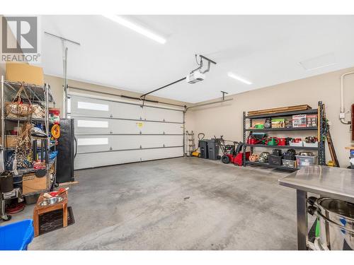 Double car Garage - 3812 Terrapin Place, Vernon, BC - Indoor Photo Showing Garage