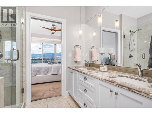 Primary on-suite - 3812 Terrapin Place, Vernon, BC - Indoor Photo Showing Bathroom