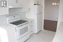 909 - 1121 Steeles Avenue W, Toronto, ON  - Indoor Photo Showing Kitchen 