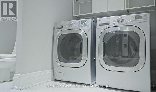 350 Via Romano Boulevard, Vaughan, ON - Indoor Photo Showing Laundry Room