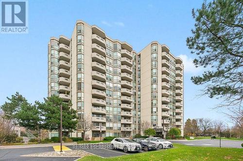 805 - 5080 Pinedale Avenue, Burlington, ON - Outdoor With Balcony With Facade