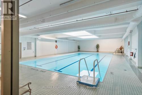 805 - 5080 Pinedale Avenue, Burlington, ON - Indoor Photo Showing Other Room With In Ground Pool