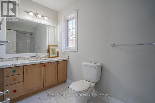 5880 Chorley Place, Mississauga, ON - Indoor Photo Showing Bathroom