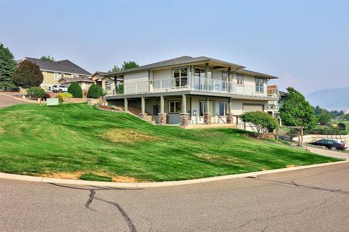 528 Trillium Way, Kamloops, BC - Outdoor With Deck Patio Veranda