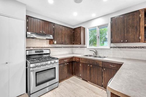 1074 Ollek Street, Kamloops, BC - Indoor Photo Showing Kitchen With Double Sink