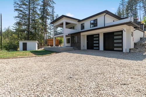 7864 Alpine Road, Kelowna, BC - Outdoor