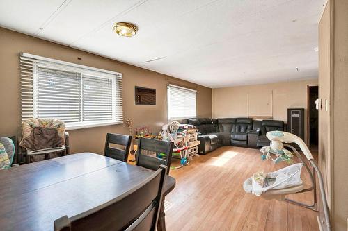 6896 Watson  E Drive, Kamloops, BC - Indoor