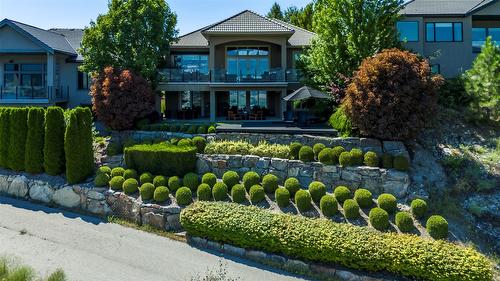 1749 Capistrano Drive, Kelowna, BC - Outdoor With Facade