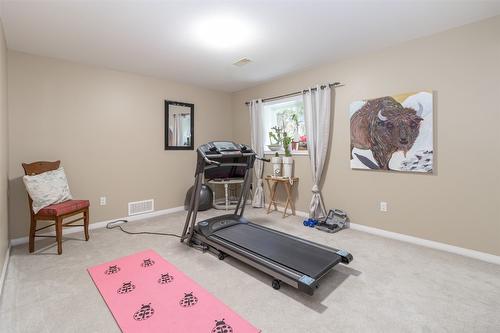 5375 Trillium Lane, Kelowna, BC - Indoor Photo Showing Gym Room