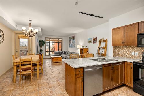 627-654 Cook Road, Kelowna, BC - Indoor Photo Showing Kitchen With Double Sink