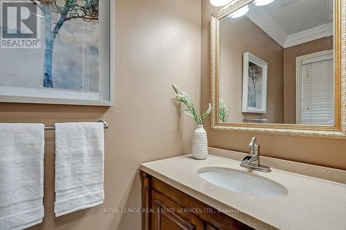 2385 Sequoia Way, Oakville, ON - Indoor Photo Showing Bathroom