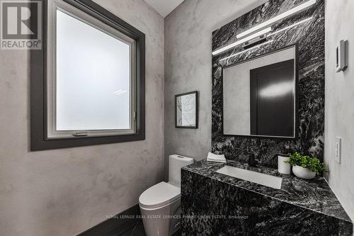 62 Melrose Drive, Niagara-On-The-Lake, ON - Indoor Photo Showing Bathroom