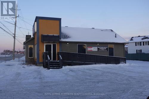 650-654 Riverside Drive N, Timmins, ON 