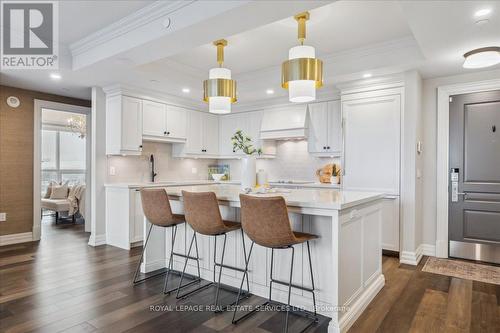 1201 - 2060 Lakeshore Road, Burlington, ON - Indoor Photo Showing Kitchen With Upgraded Kitchen