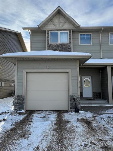 10 White Ash Drive, Brandon, MB - Outdoor