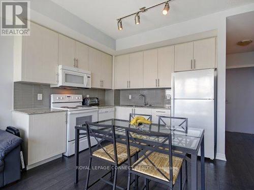 1207 - 80 Esther Lorrie Drive, Toronto, ON - Indoor Photo Showing Kitchen