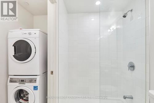 521 - 52 Forest Manor Road, Toronto, ON - Indoor Photo Showing Laundry Room