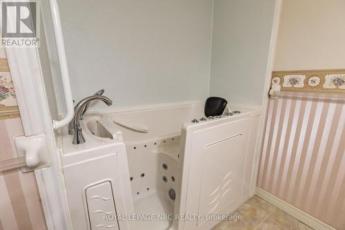 23 Portal Drive, Port Colborne, ON - Indoor Photo Showing Laundry Room