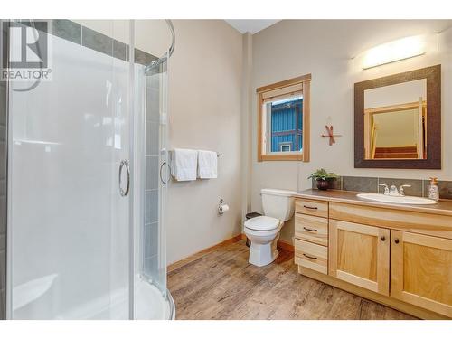 308 Creekview Road Unit# 17, Penticton, BC - Indoor Photo Showing Bathroom