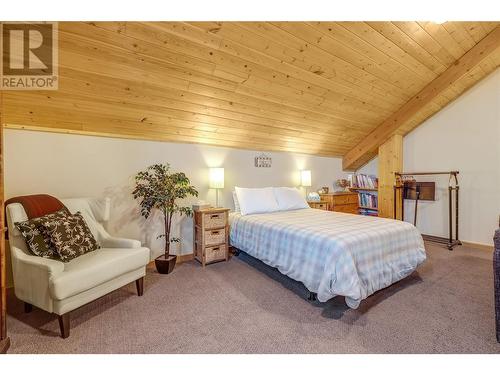 308 Creekview Road Unit# 17, Penticton, BC - Indoor Photo Showing Bedroom