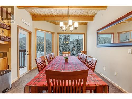 308 Creekview Road Unit# 17, Penticton, BC - Indoor Photo Showing Dining Room