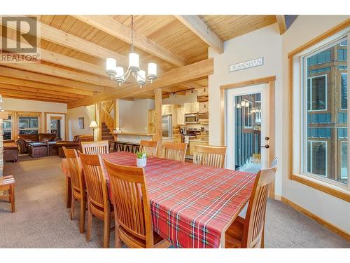 308 Creekview Road Unit# 17, Penticton, BC - Indoor Photo Showing Dining Room