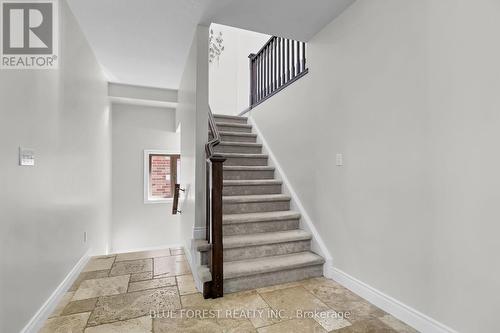 1776 Green Gables Road, London, ON - Indoor Photo Showing Other Room