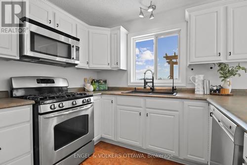 313 Davis Side Road, Beckwith, ON - Indoor Photo Showing Kitchen